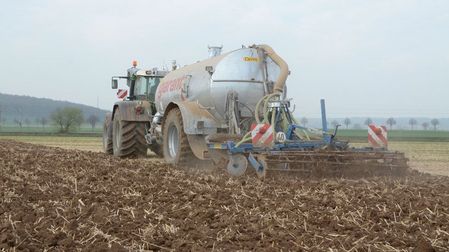 Einarbeitung von Dünger