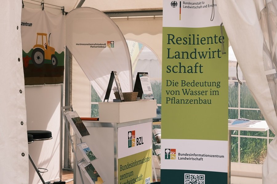 Elemente für den Stand des Bundesinformationszentrums Landwritschaft auf den Ökofeldtagen 